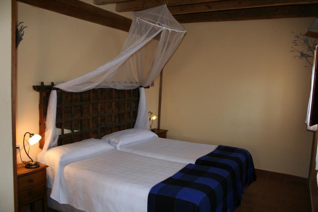 Hotel La Huerta De San Lorenzo Segovia Pokoj fotografie